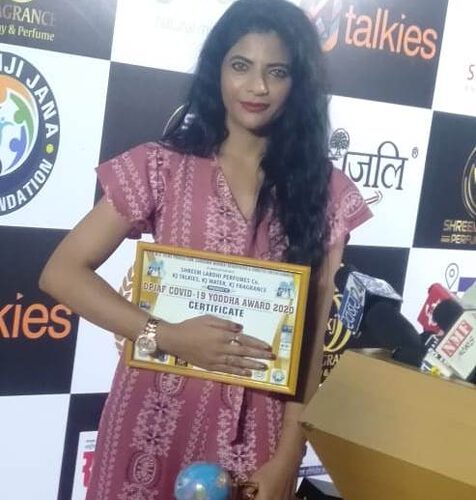 Pallavi Kulkarni Honoured With DADASAHEB  PHALKE  Icon Award  Organised By Kalyanji Jana