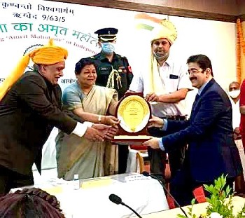 SANDEEP MARWAH BOOSTS  HIGHER EDUCATION IN CHHATISGARH