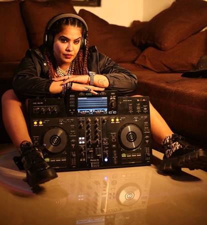 Dj Chaahat: A Shining Star In The World Of Music