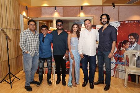 Producer Sanjay Gupta Launches Shri Radhe Krishna Entertainment Films Roped Sajan Agrawal For Music Video NEELI NEELI AANKHEN